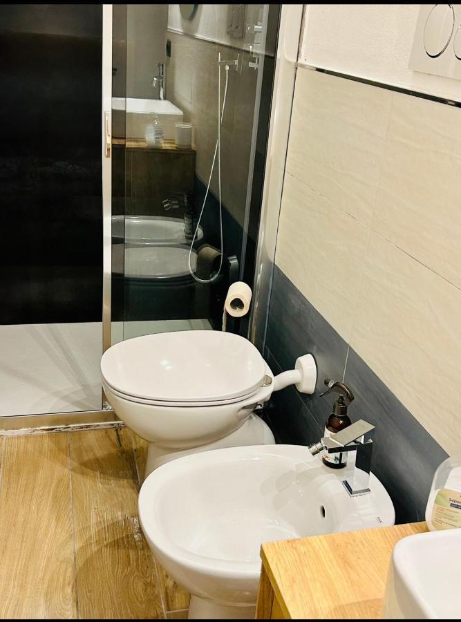 韦内雷港La Coccona公寓 外观 照片
